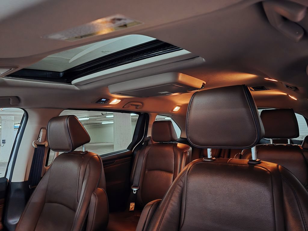 Used 2025 Honda Odyssey Touring image 18