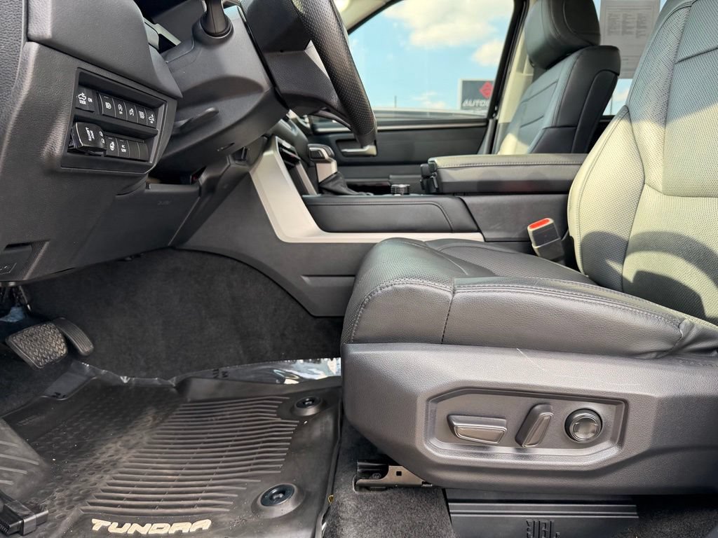 Used 2022 Toyota Tundra Limited AWD/4WD image 37