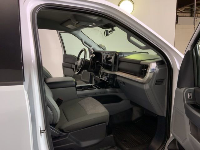 Used 2023 Ford F250 XLT AWD/4WD image 23