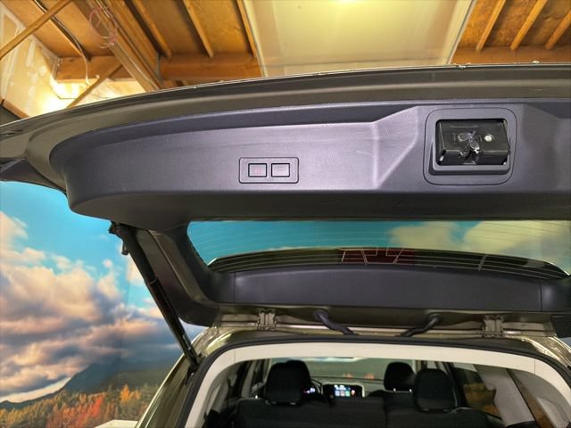 Used 2025 Subaru Ascent Premium AWD/4WD image 41