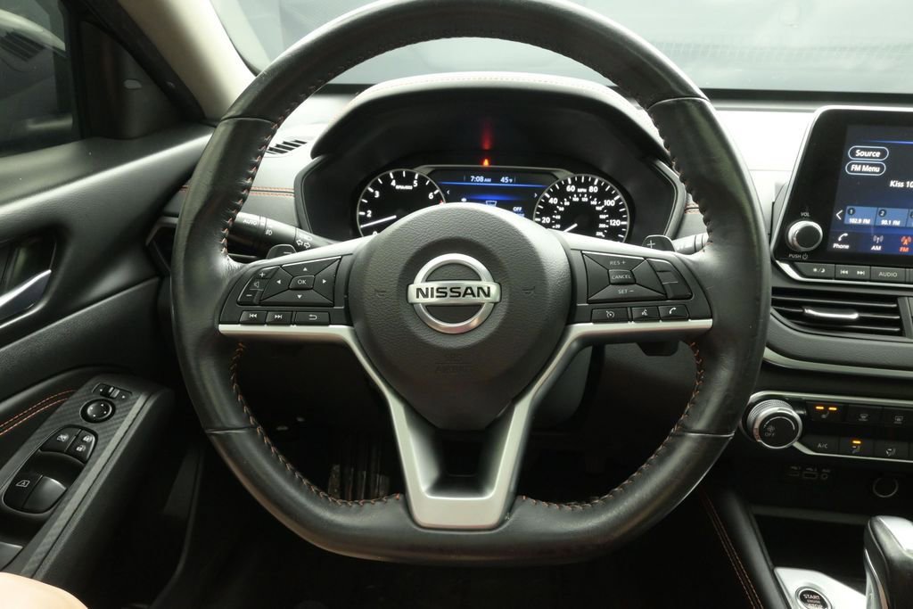 Used 2022 Nissan Altima 2.5 SR w/ Midnight Edition Package AWD/4WD image 28