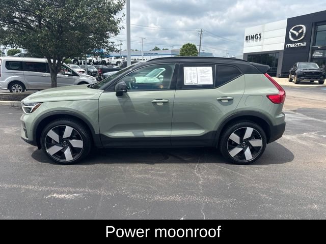 Used 2023 Volvo XC40 Recharge Ultimate AWD/4WD image 3