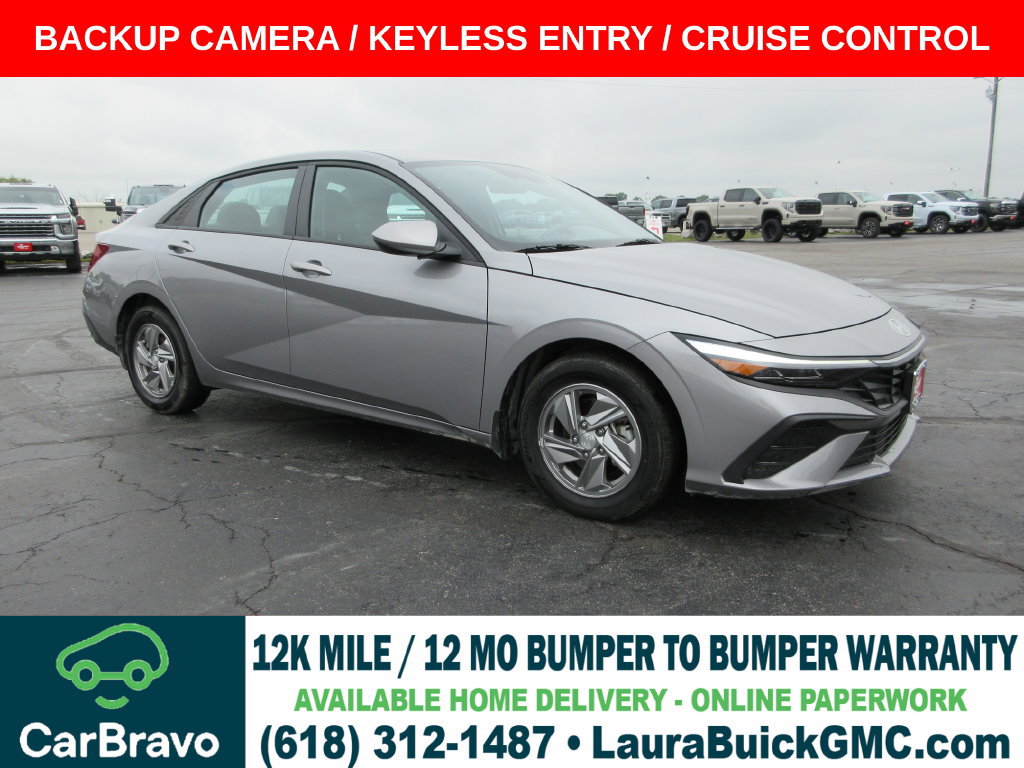 Used 2025 Hyundai Elantra SE