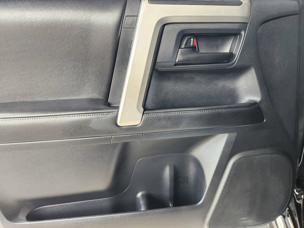 Used 2013 Toyota 4Runner Limited RWD image 23
