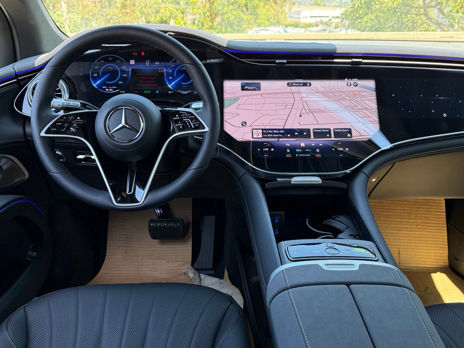 New 2026 Mercedes-Benz EQS 400 4MATIC SUV image 29