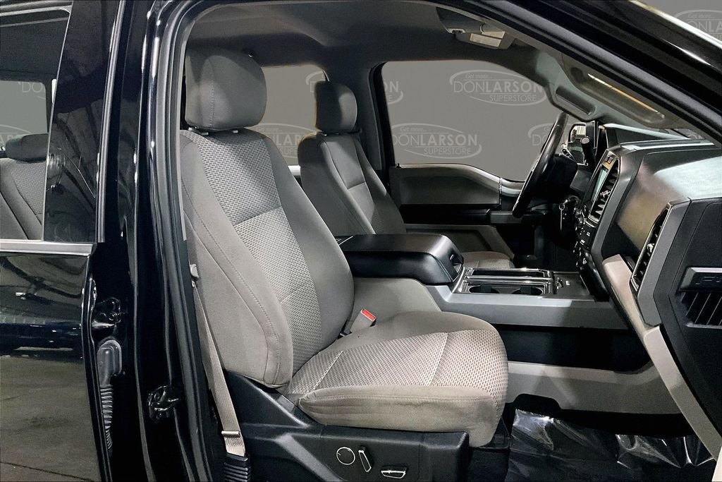 Used 2017 Ford F150 XLT w/ Equipment Group 302A Luxury AWD/4WD image 16
