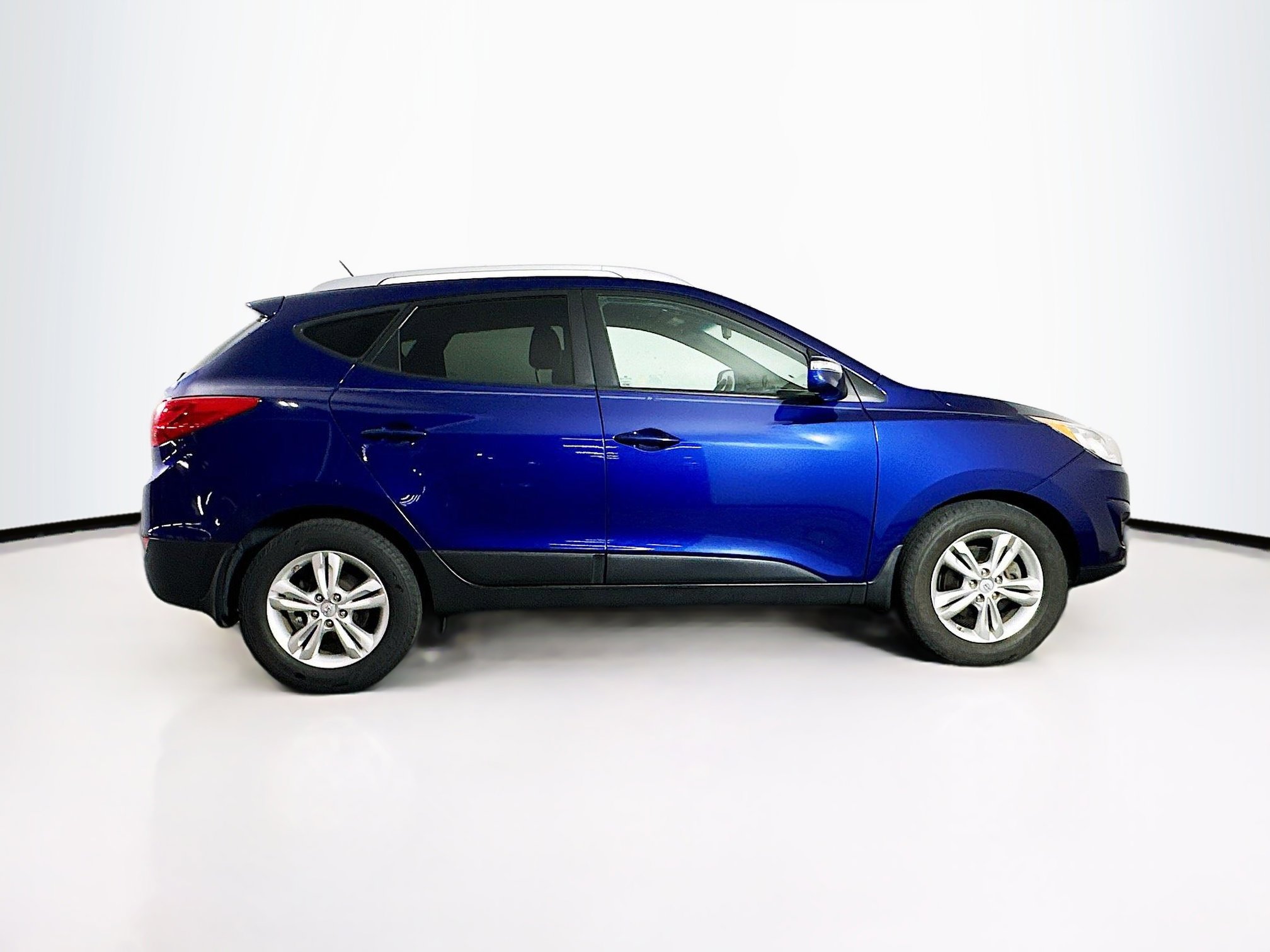 Used 2012 Hyundai Tucson GLS AWD/4WD image 10