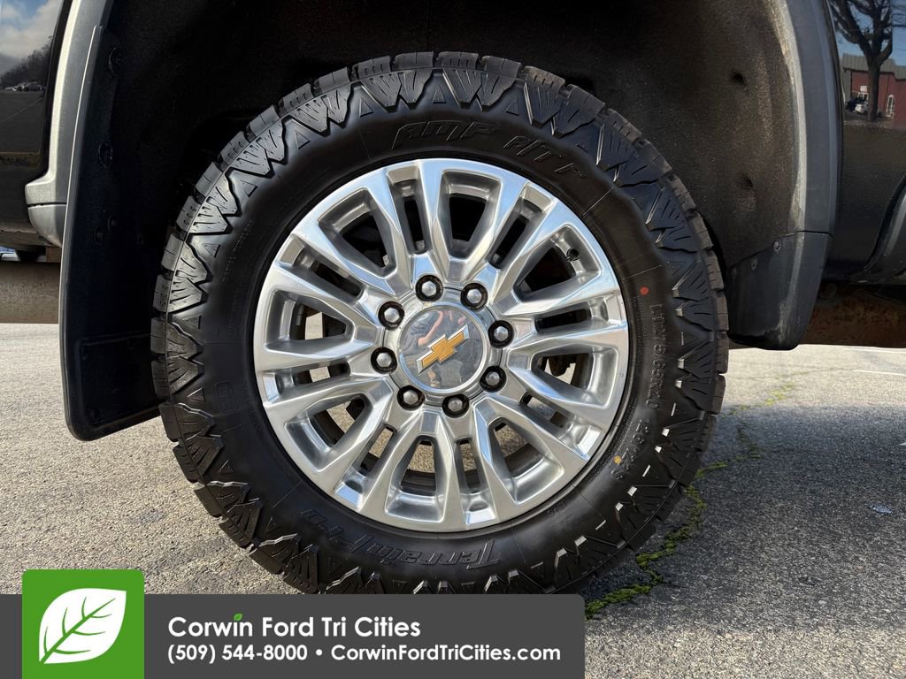 Used 2021 Chevrolet Silverado 3500 High Country w/ Z71 Off-Road Package AWD/4WD image 8