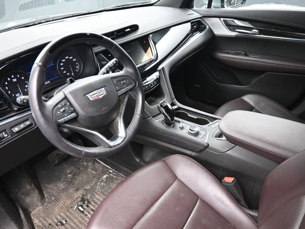 Used 2024 Cadillac XT6 Premium Luxury w/ Technology Package image 24