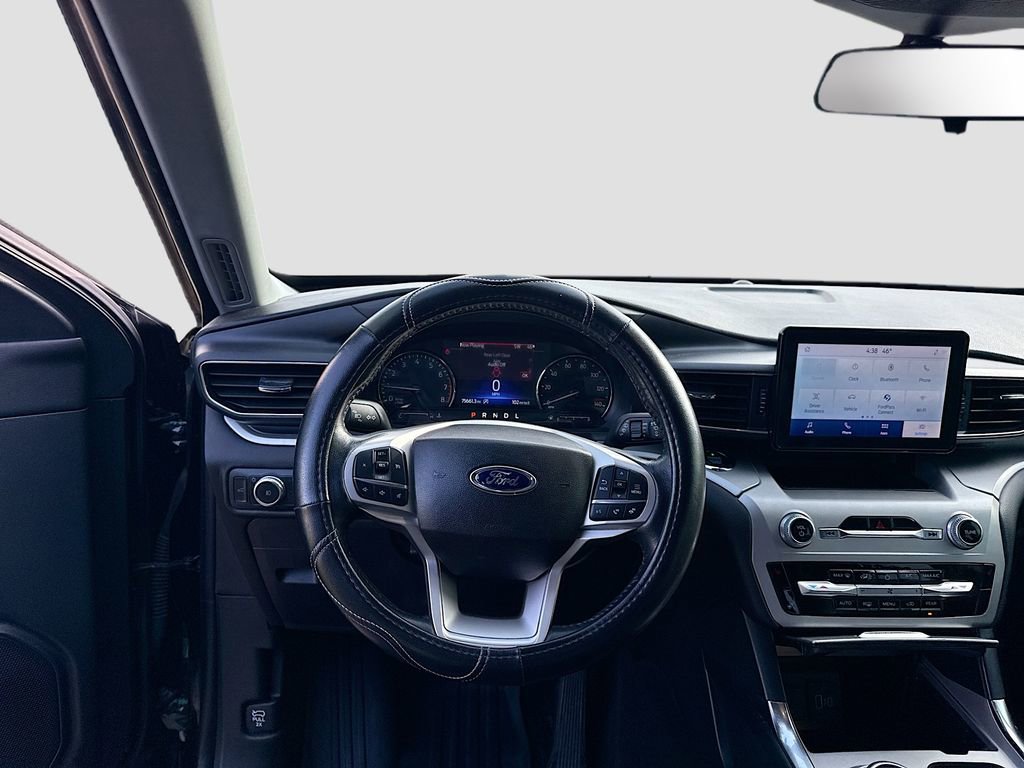 Used 2021 Ford Explorer XLT w/ Equipment Group 202A image 21