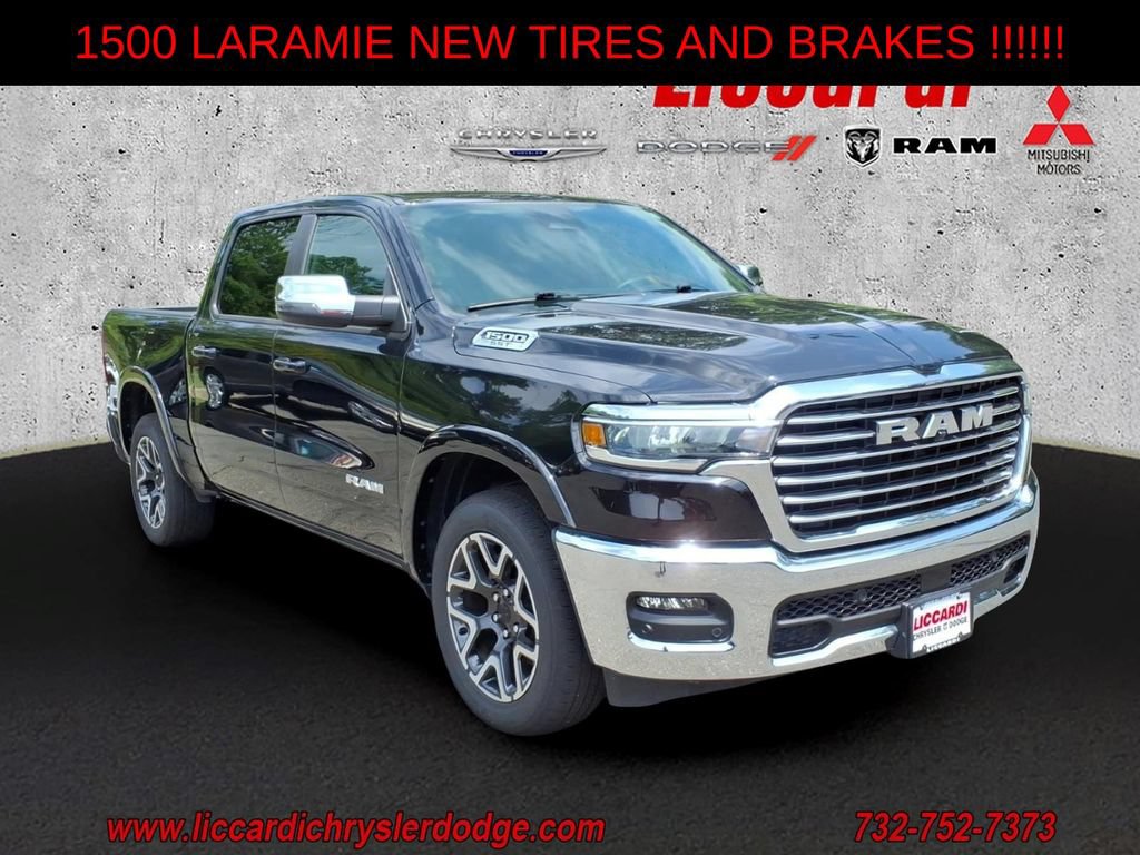 Used 2025 RAM 1500 Laramie AWD/4WD image 1
