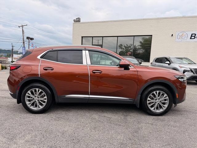 Used 2022 Buick Envision Preferred AWD/4WD image 3