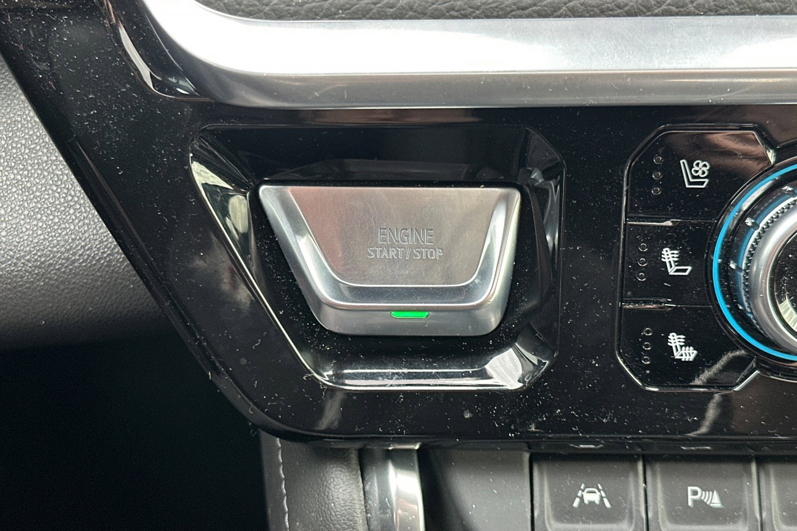 Used 2023 GMC Sierra 1500 Denali w/ Denali Reserve Package image 35