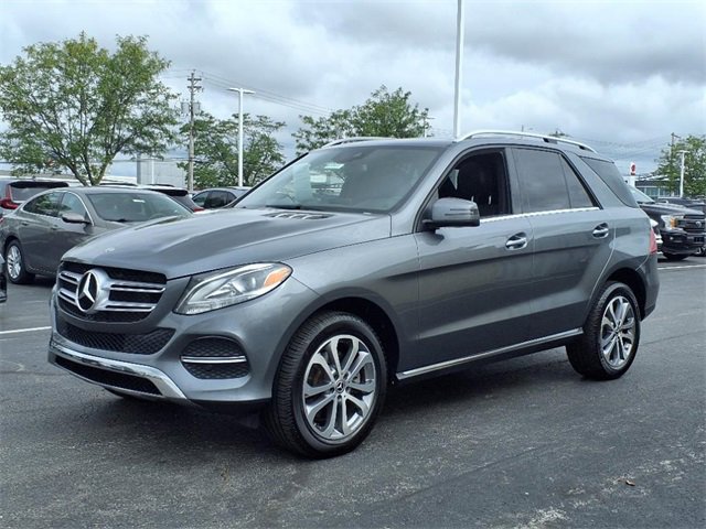 Used 2019 Mercedes-Benz GLE 400 4MATIC image 2