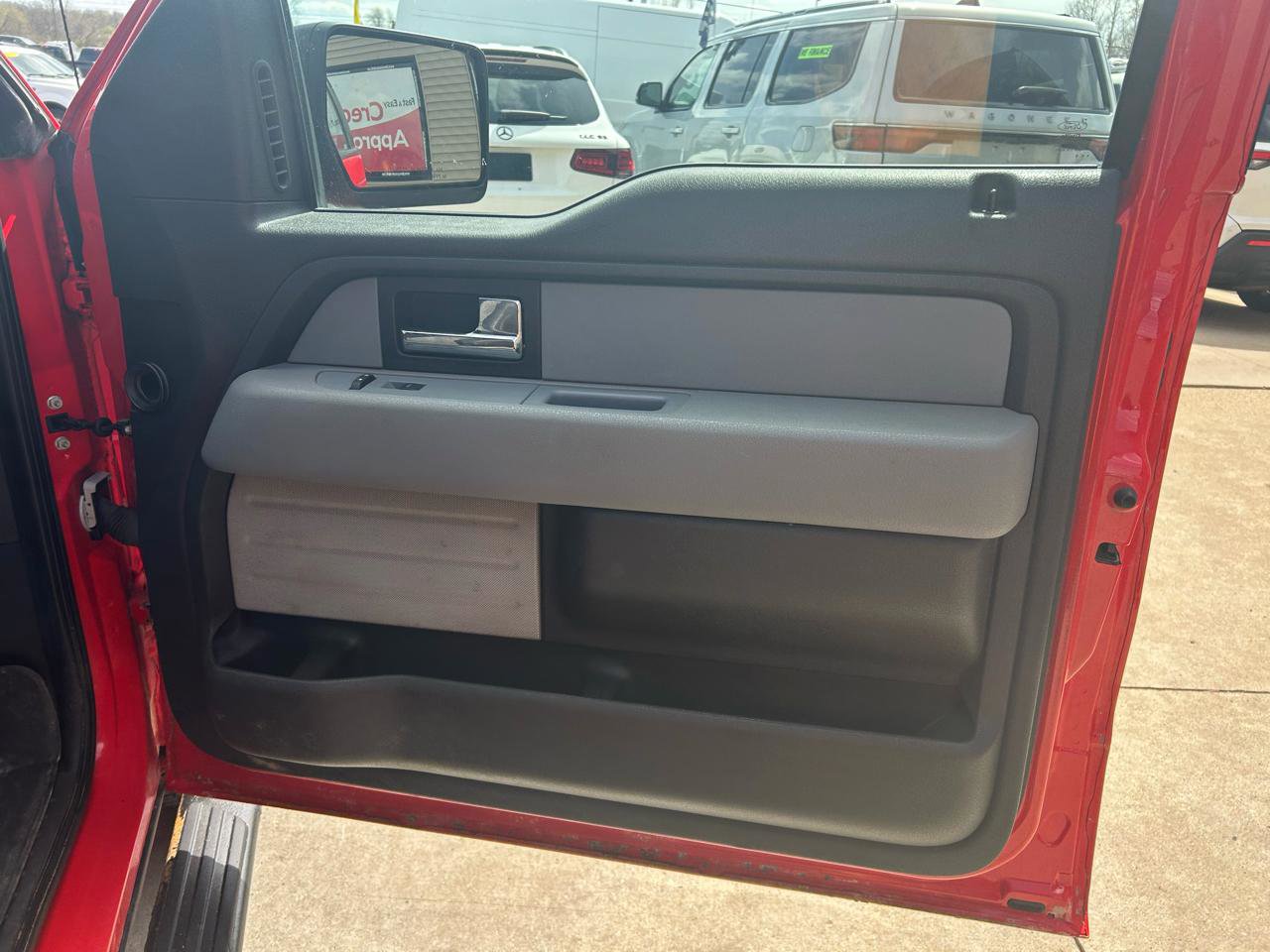 Used 2014 Ford F150 STX w/ Equipment Group 201A Mid AWD/4WD image 18