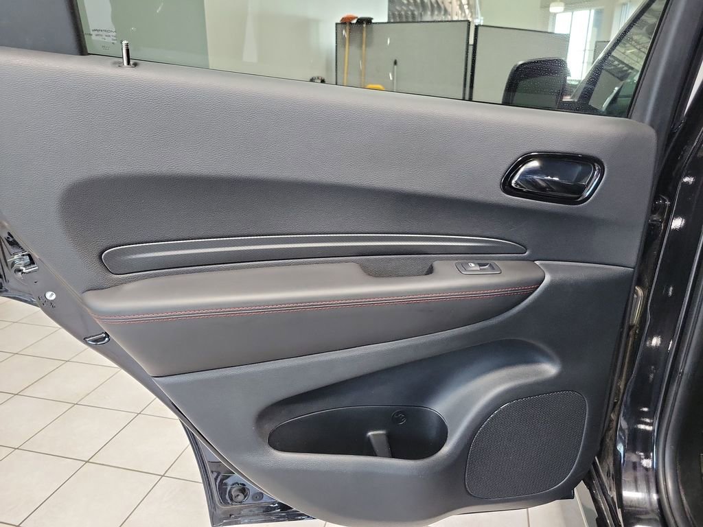 Used 2023 Dodge Durango GT image 31
