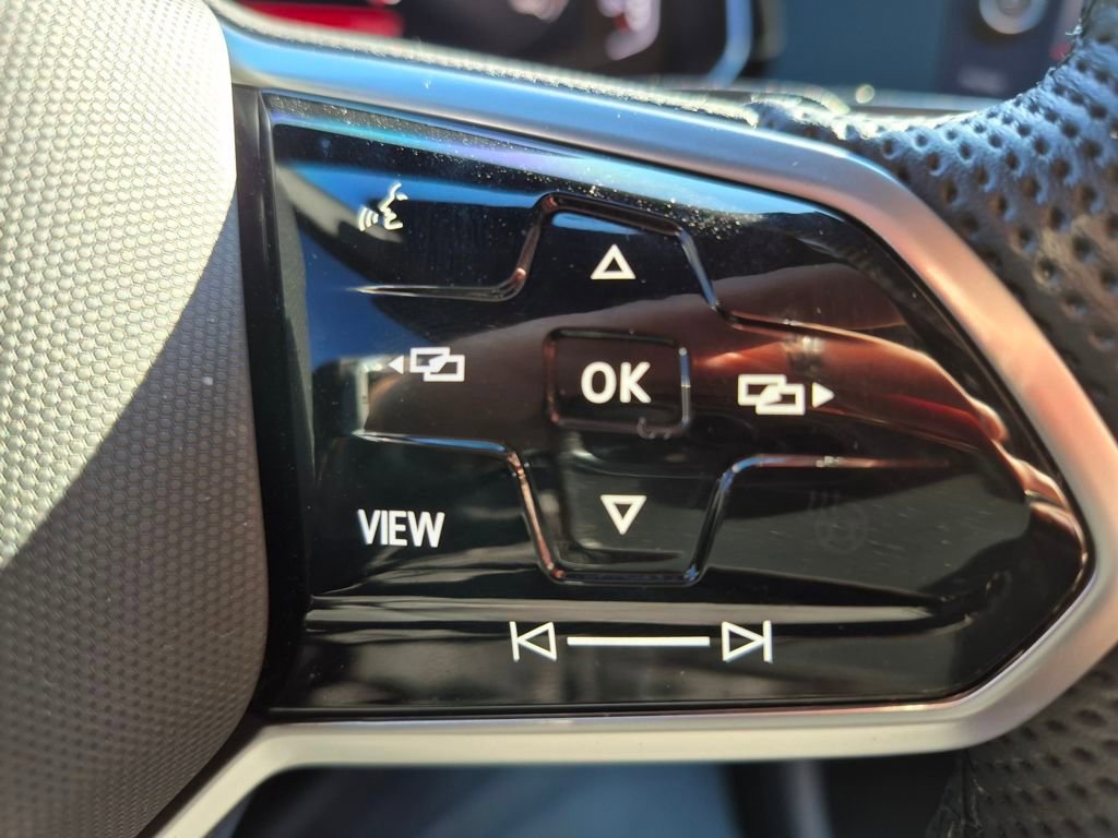 Used 2023 Volkswagen Jetta GLI Autobahn w/ GLI Black Package image 19