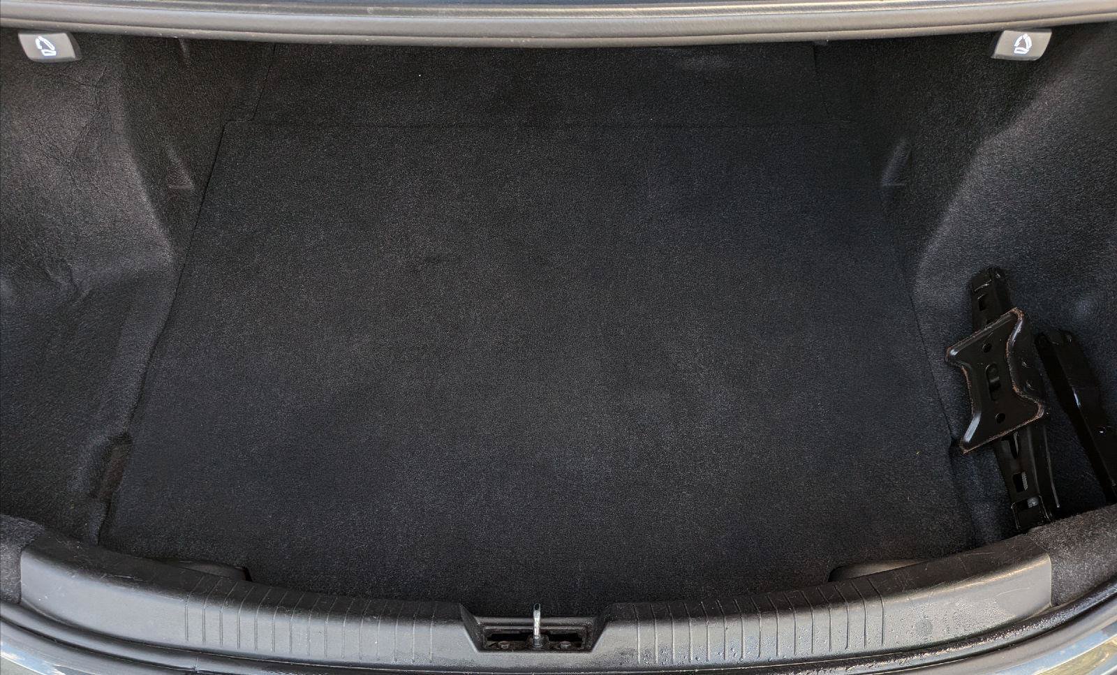 Used 2018 Chevrolet Malibu LT FWD image 10