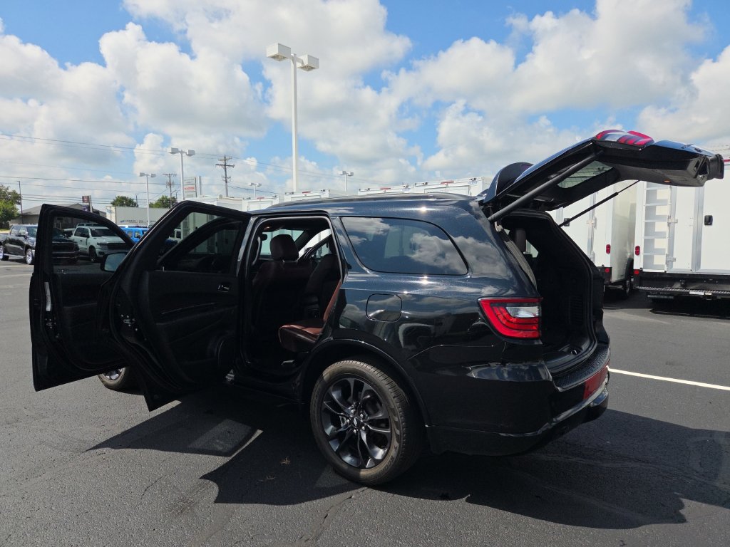 Used 2025 Dodge Durango R/T AWD/4WD image 13