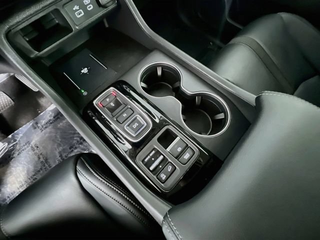 Used 2025 Honda Pilot EX-L image 25