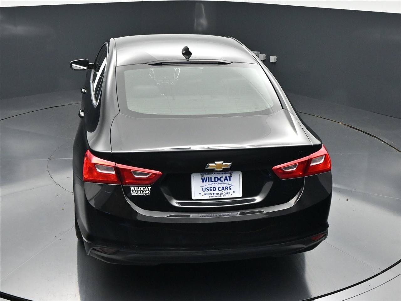 Used 2018 Chevrolet Malibu LT FWD image 25