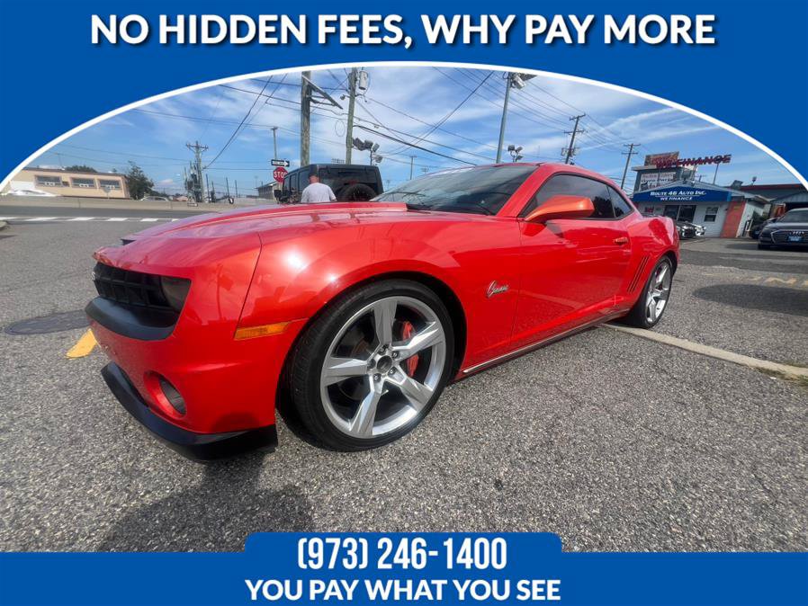Used 2010 Chevrolet Camaro SS RWD image 1
