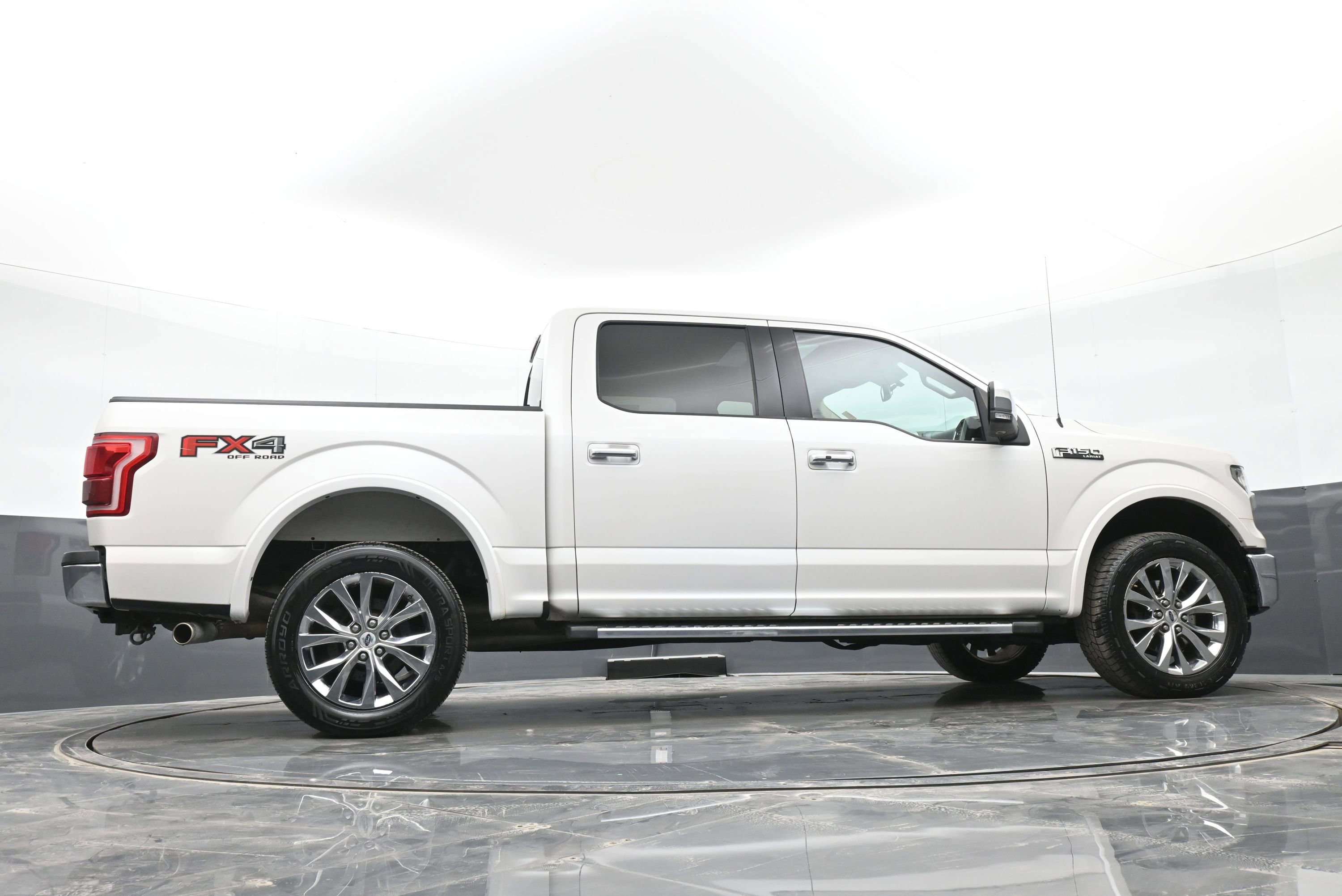 Used 2016 Ford F150 Lariat AWD/4WD image 45