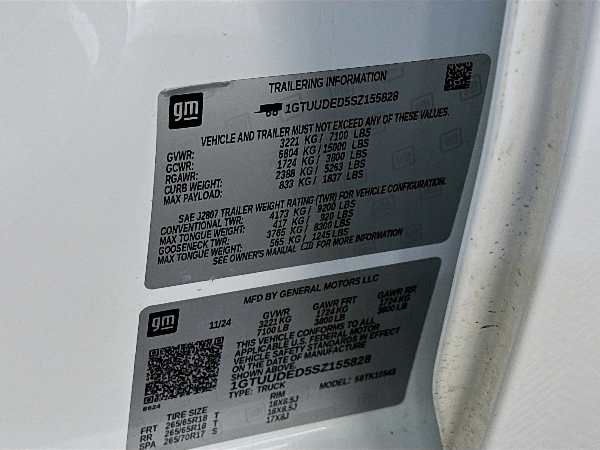 Used 2025 GMC Sierra 1500 SLT image 12