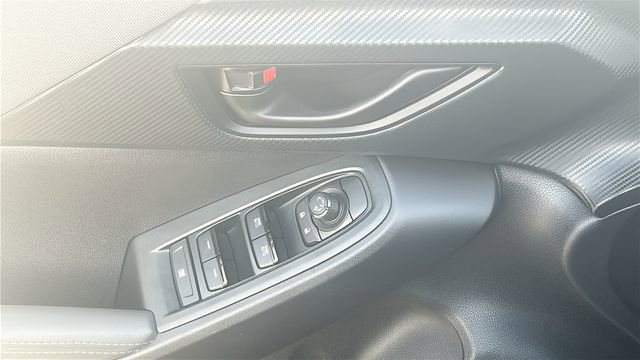 Certified 2024 Subaru Crosstrek 2.0i Premium image 17