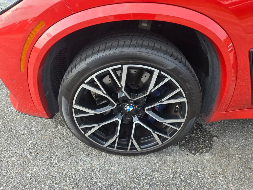 Used 2021 BMW X5 M w/ Competition Package AWD/4WD image 9