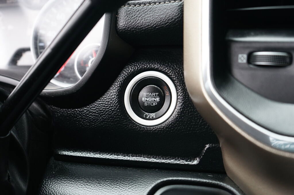 Used 2019 RAM 2500 Laramie image 17