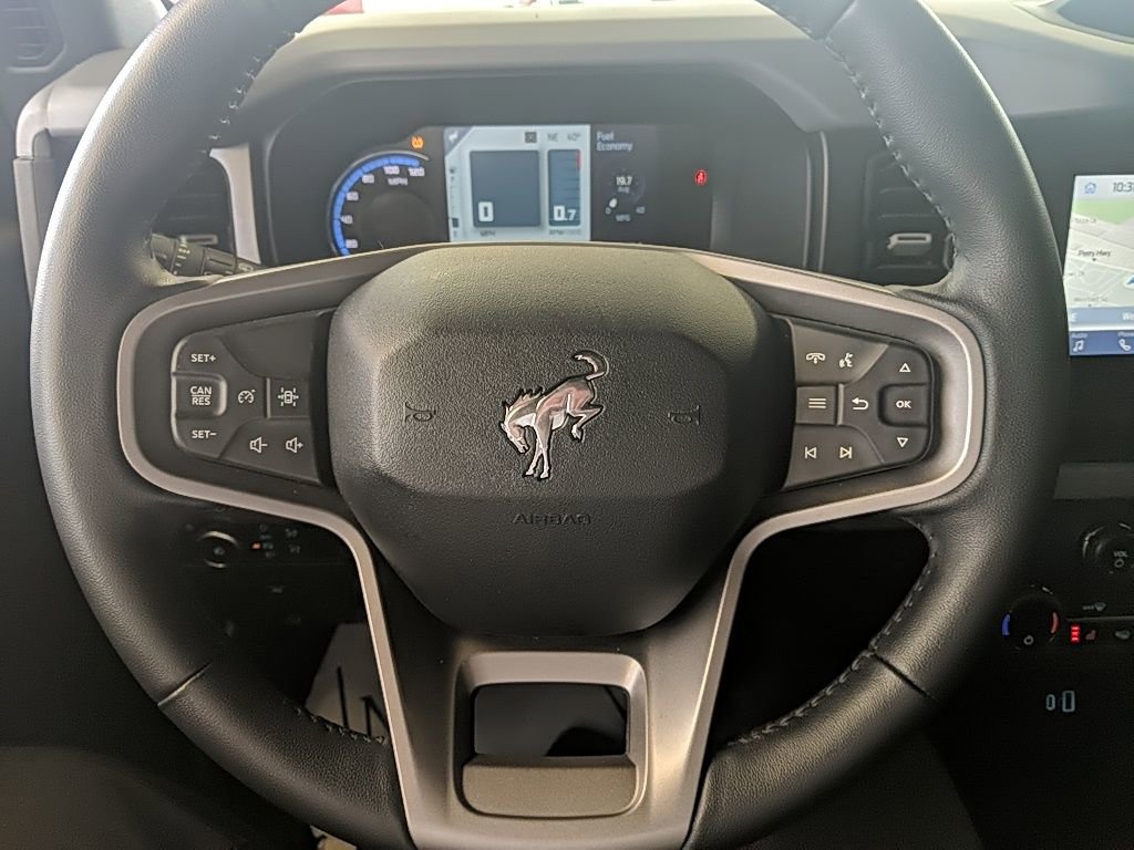 Used 2023 Ford Bronco Big Bend image 14