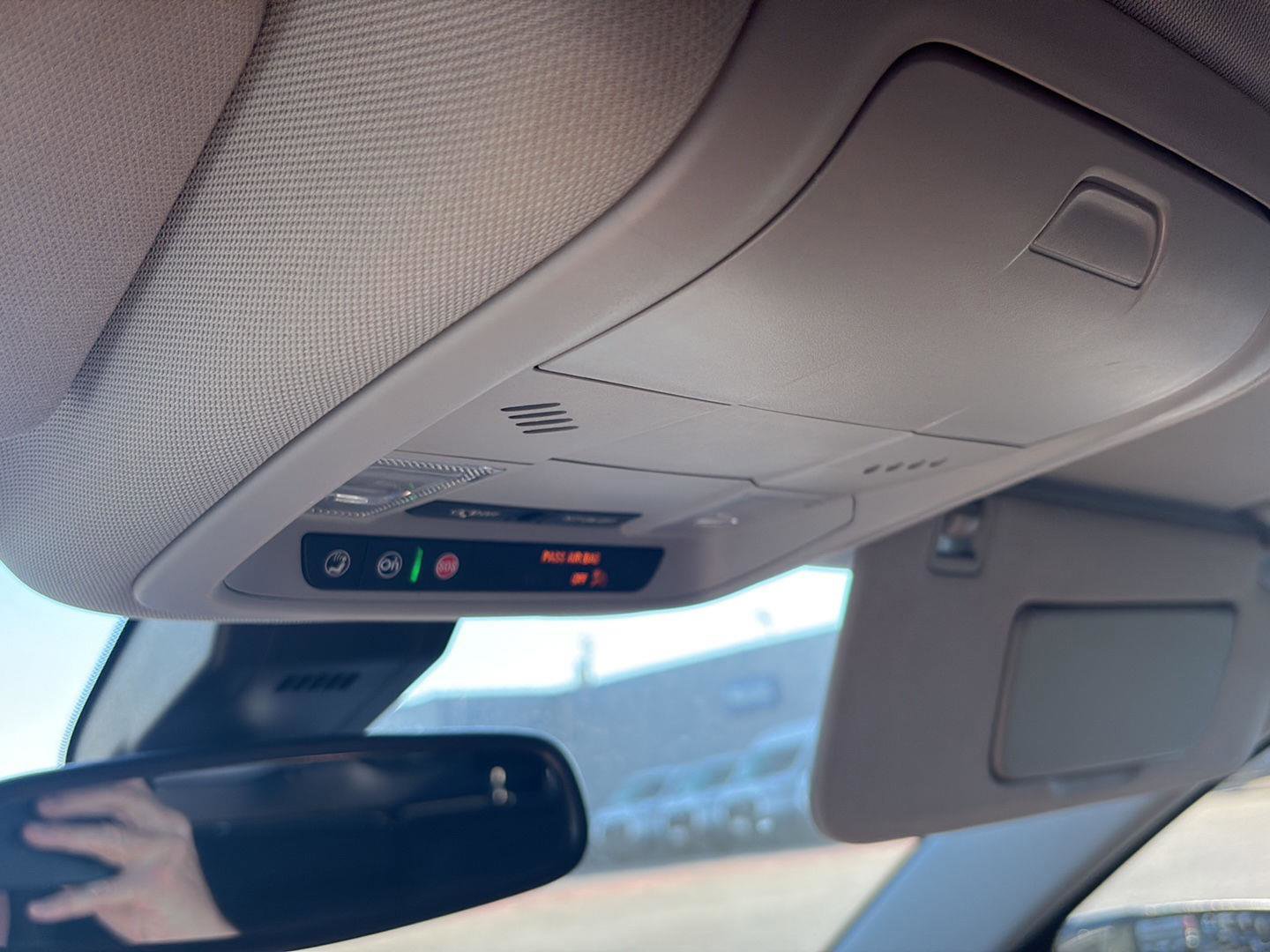 Used 2020 GMC Terrain SLE image 33