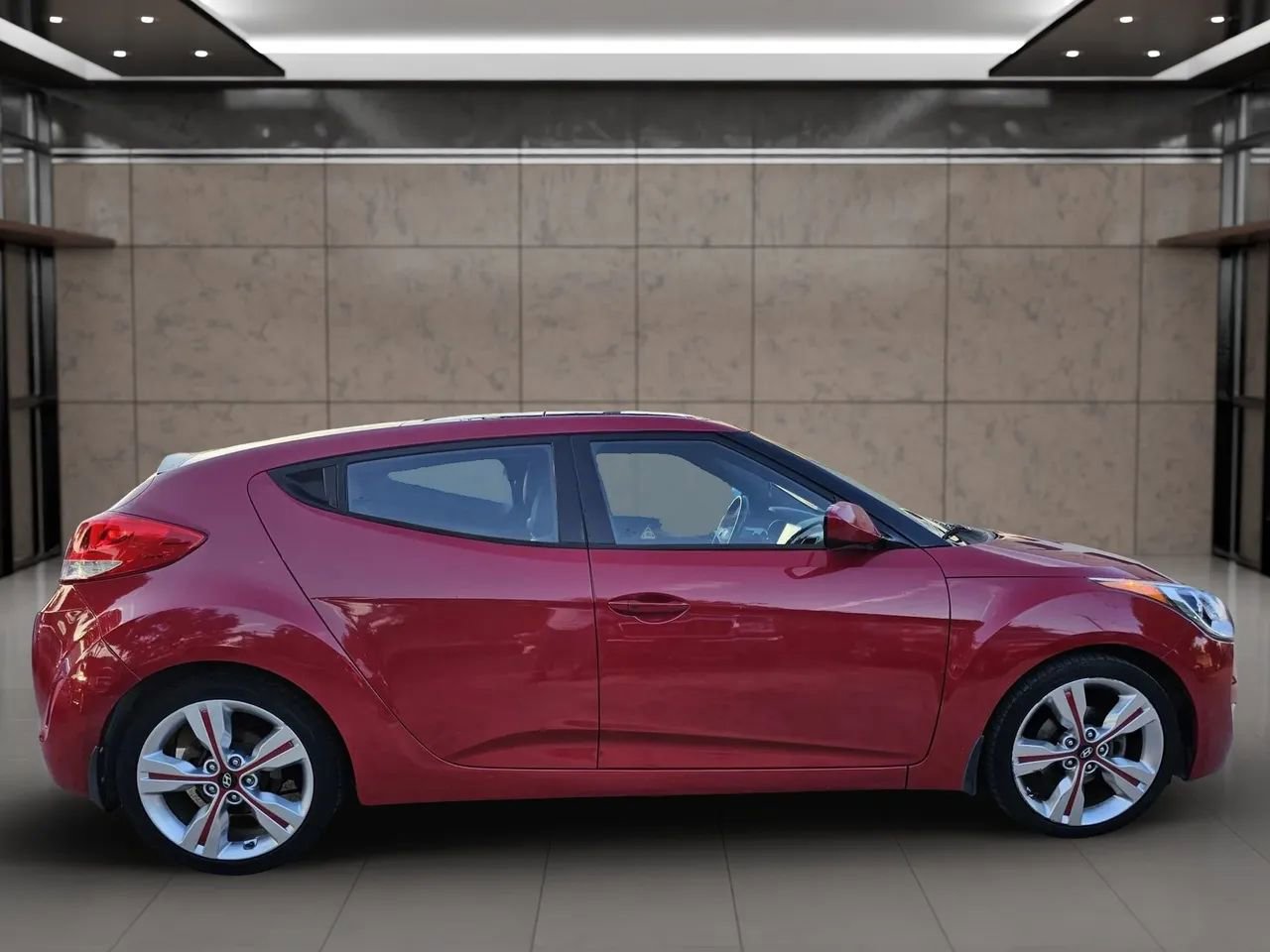 Used 2016 Hyundai Veloster w/ Option Group 03 FWD image 15