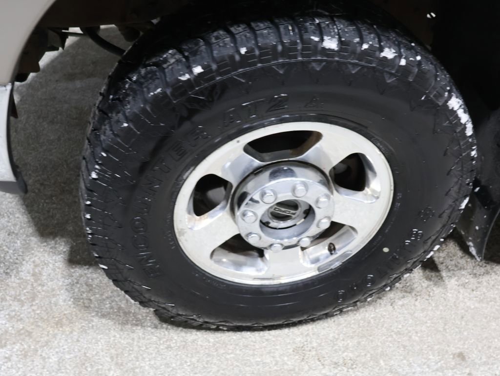 Used 2006 Ford F250 Lariat image 9