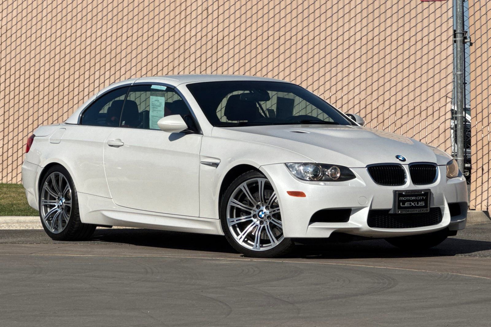 Used 2011 BMW M3 Convertible RWD video 2