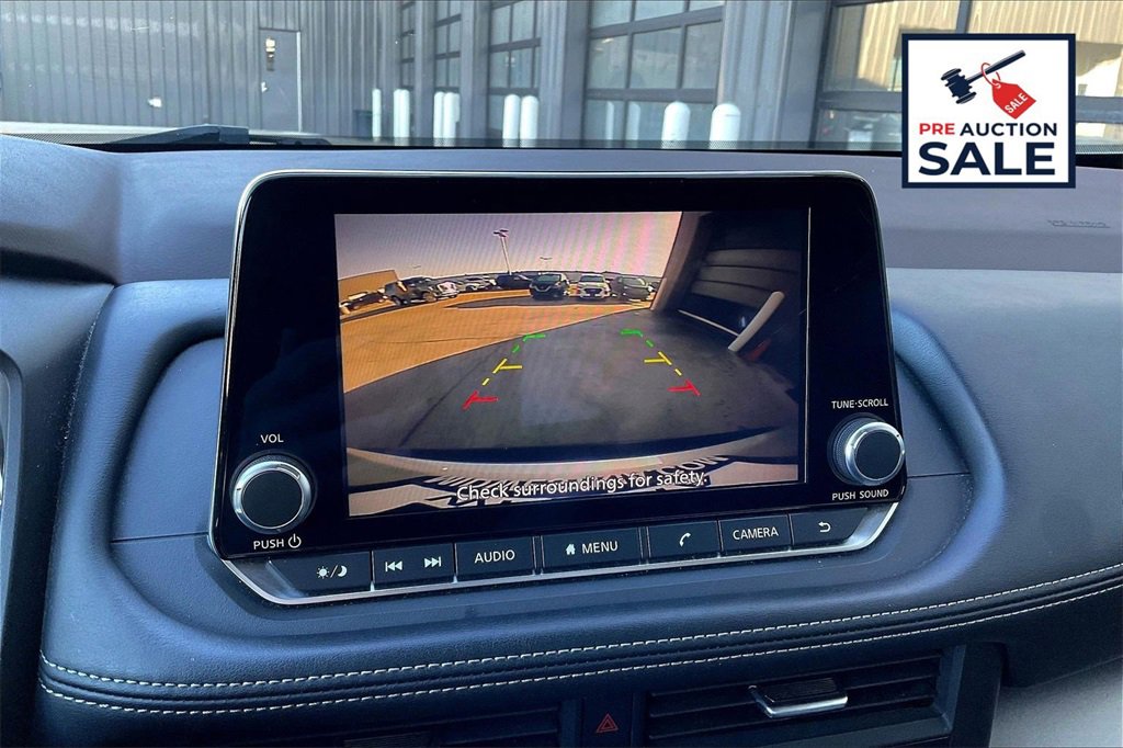 Used 2023 Nissan Rogue SV image 21