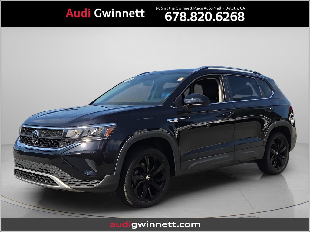 Used 2022 Volkswagen Taos SE FWD image 1