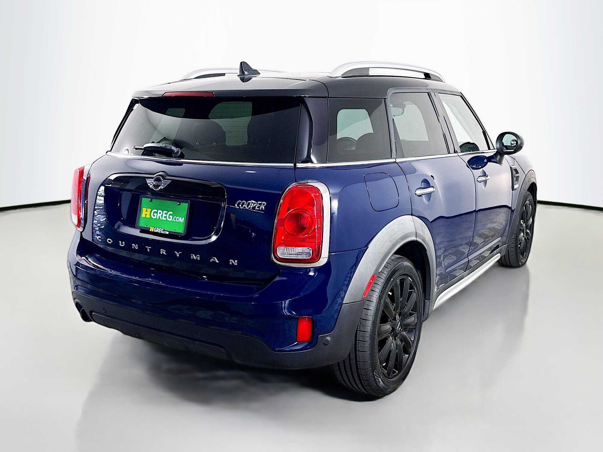 Used 2017 MINI Cooper Countryman FWD image 10