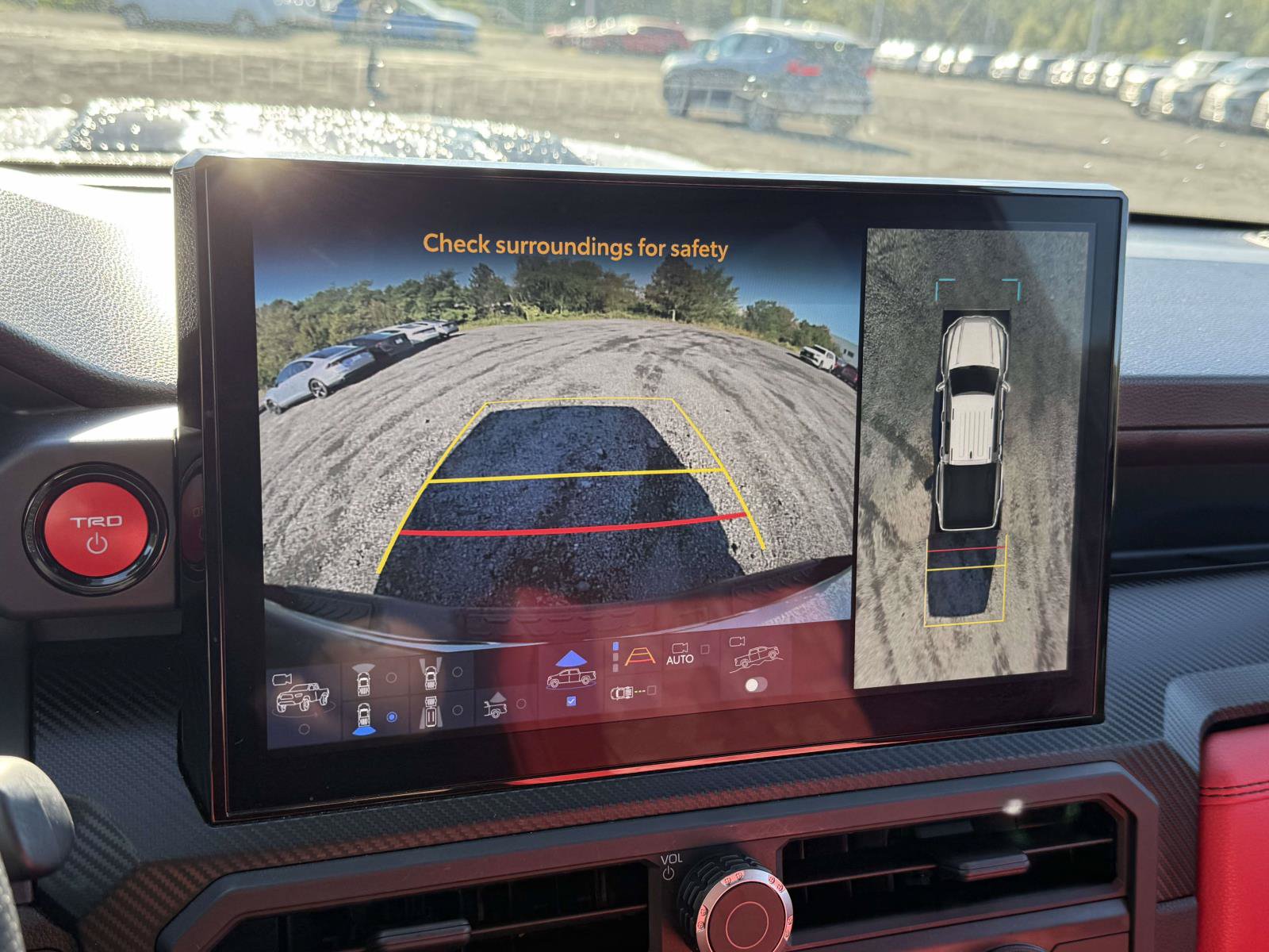 Used 2024 Toyota Tacoma TRD Pro AWD/4WD image 11