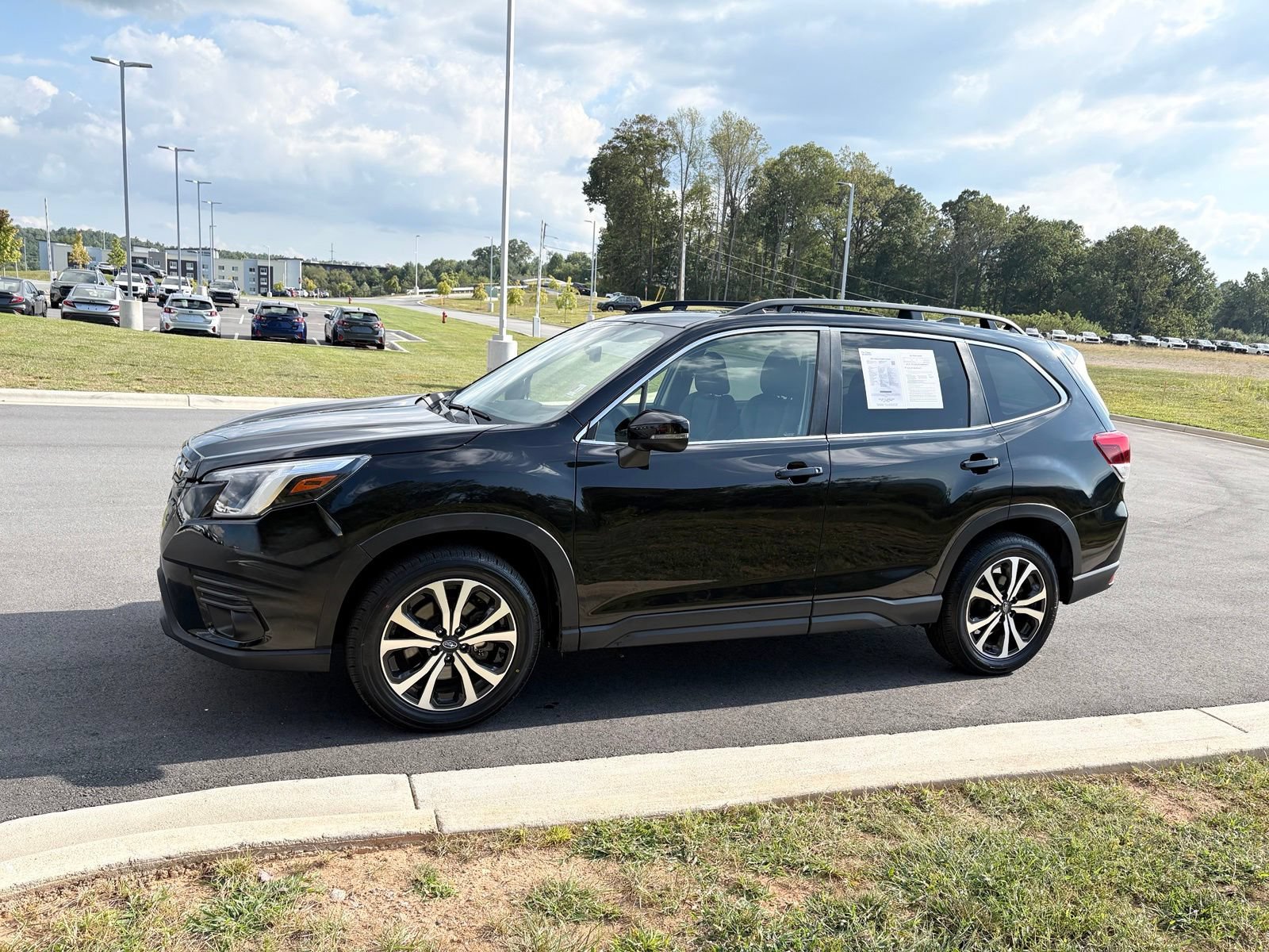 Certified 2023 Subaru Forester Limited AWD/4WD image 4