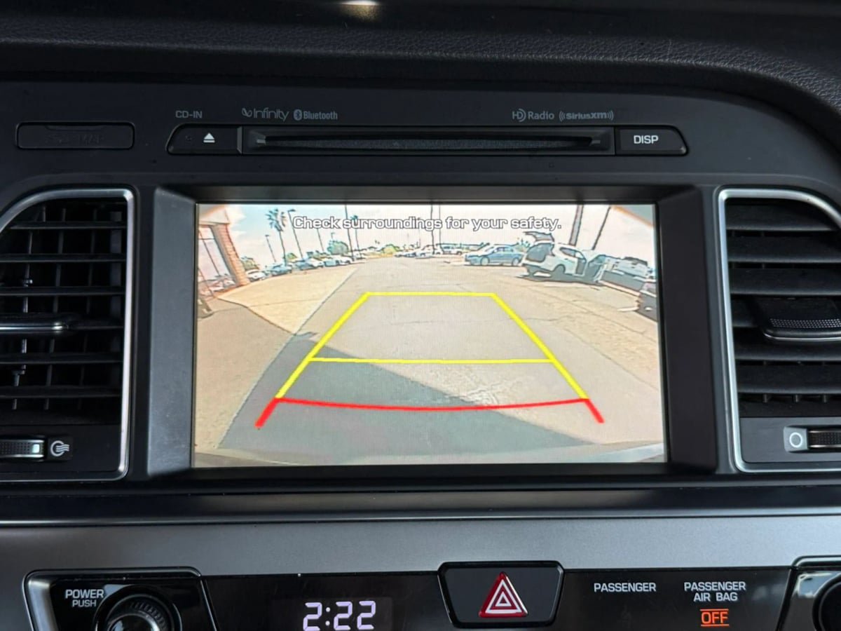 Used 2017 Hyundai Sonata Limited w/ Ultimate Package 04 FWD image 57