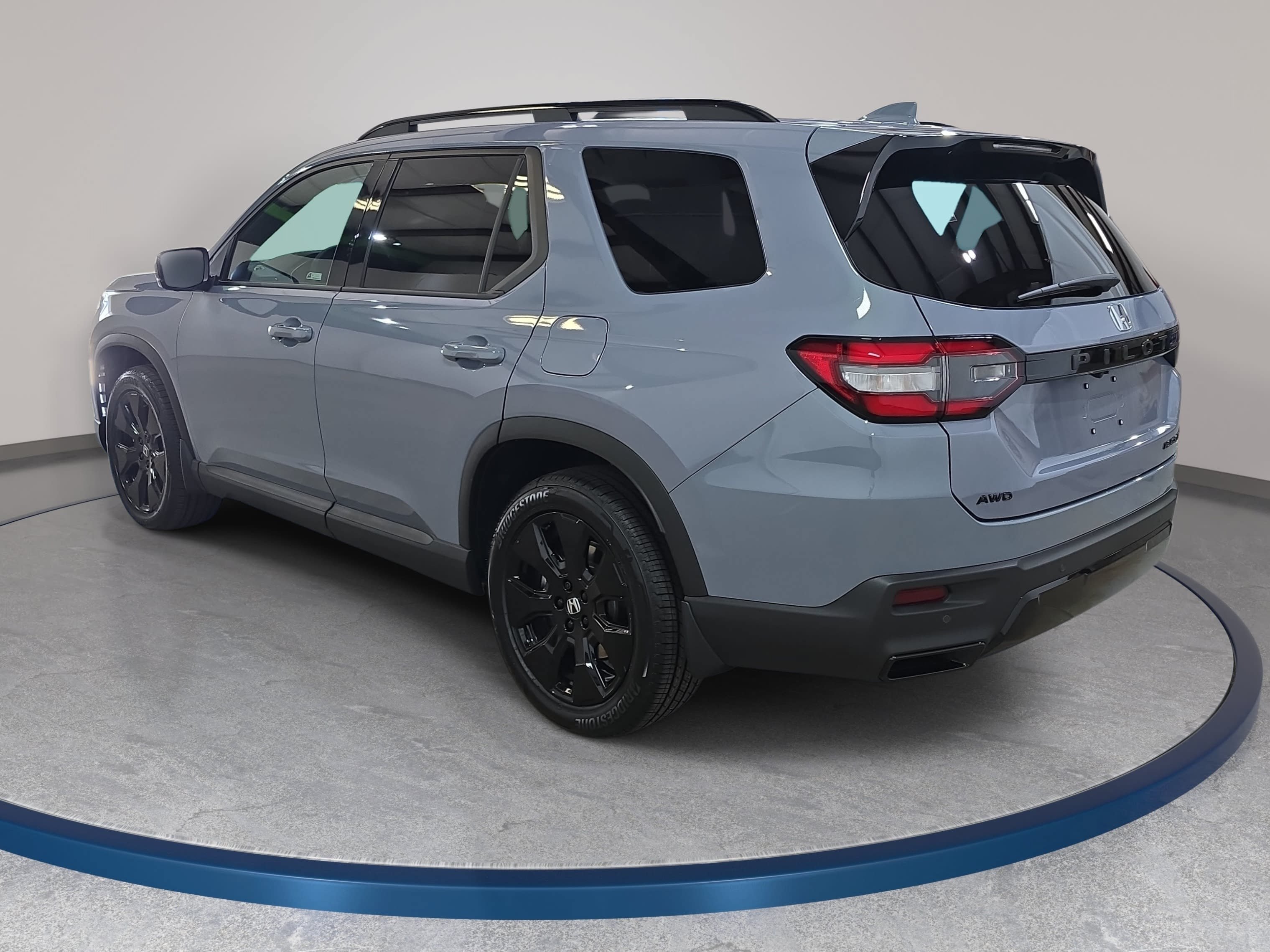 New 2026 Honda Pilot Black Edition image 8