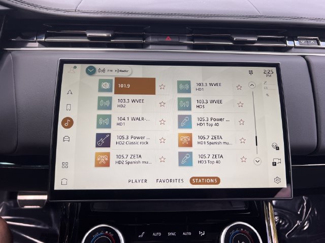 Used 2023 Land Rover Range Rover Sport SE Dynamic AWD/4WD image 30