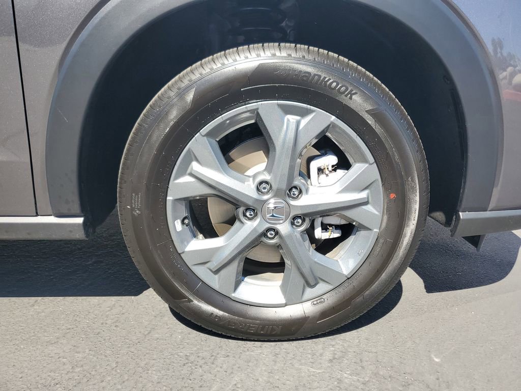 Certified 2026 Honda HR-V LX image 7