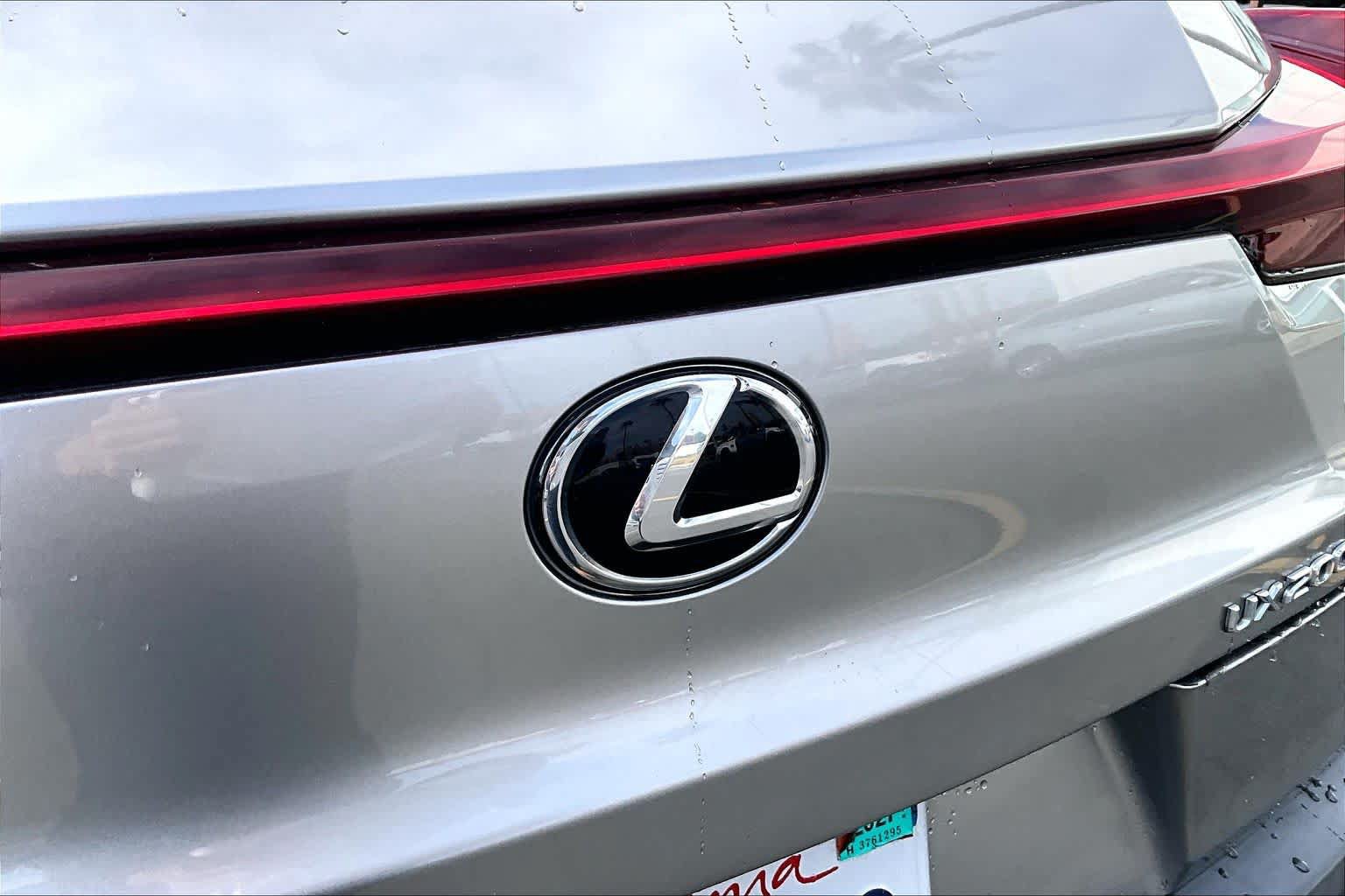 Used 2019 Lexus UX 200 w/ Accessory Package 2 FWD image 30