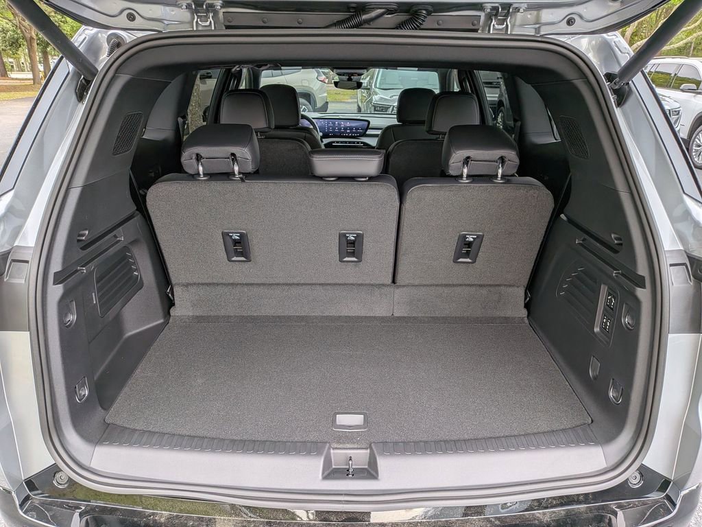 New 2026 Buick Enclave Sport Touring w/ Power Package FWD image 13
