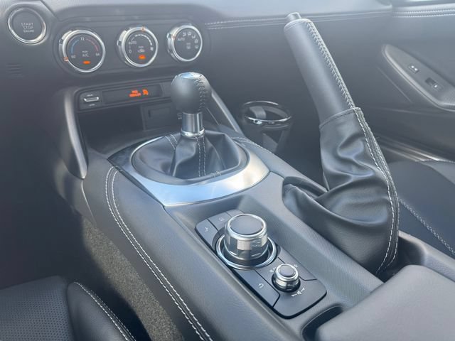 New 2026 MAZDA MX-5 Miata RF Grand Touring RWD image 10