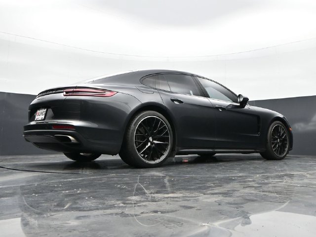 Used 2020 Porsche Panamera 4 AWD/4WD image 42