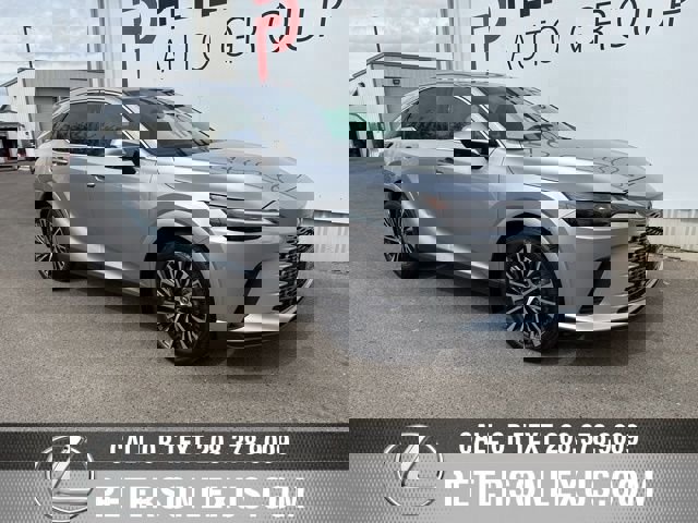 Used 2024 Lexus RX 350 w/ Convenience Package image 2